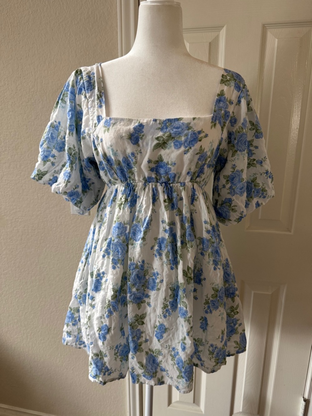 Mabel Blue Floral Babydoll Mini Dress Size M Cottagecore Puff Sleeve